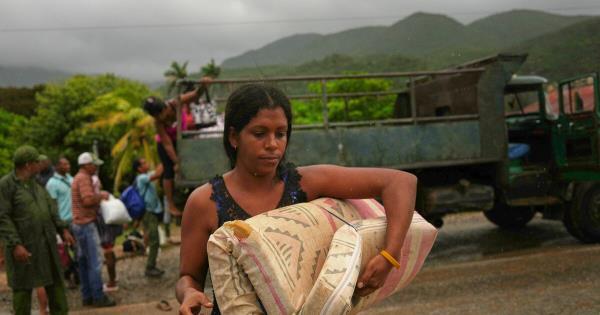 【震撼直击】飓风梅丽莎横扫牙买加后登陆古巴!现场画面触目惊心