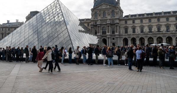卢浮宫劫案再起波澜!五名新嫌犯落网,惊天盗窃案背后还有多少秘密?