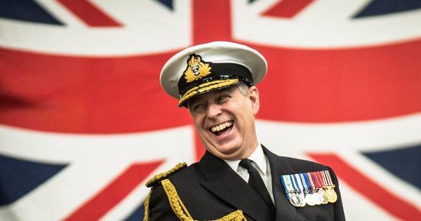 安德鲁王子皇家别墅密会三大丑闻巨头:爱泼斯坦、麦克斯韦与韦恩斯坦齐聚曝光!