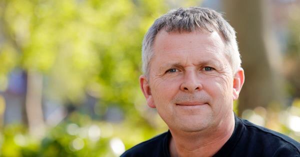 爱尔兰政客理查德·博伊德·巴雷特战胜喉癌!医生宣布已痊愈