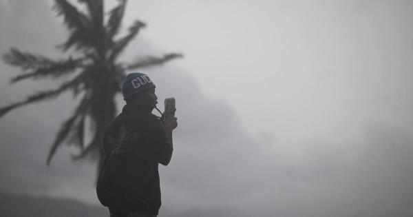 飓风梅丽莎即将重创牙买加!史上最强风暴席卷全岛,民众紧急撤离!