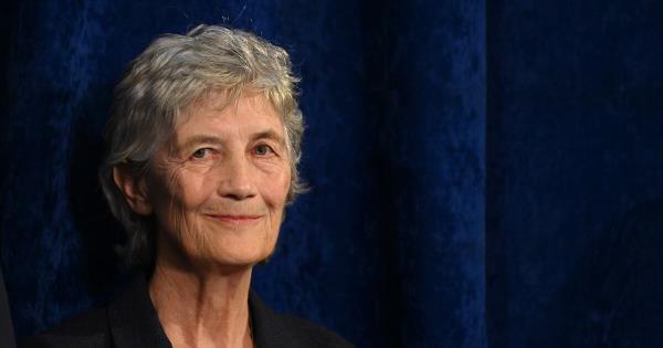 首个电话、团队组建与总统府邀约——凯瑟琳·康诺利将如何重塑总统形象?