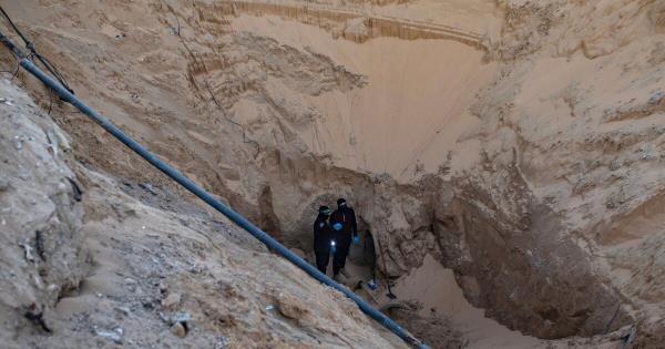 以色列总理内塔尼亚胡下令对加沙发动猛烈空袭 遗体事件引爆中东怒火